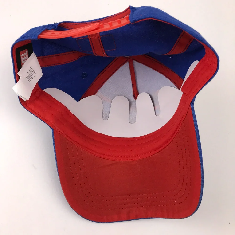 Marvel universe character hat Be A Hero Kids 8+